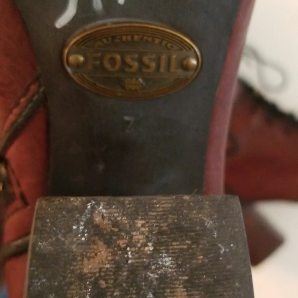 Fossil lace up leather boots - Picture 5 of 5